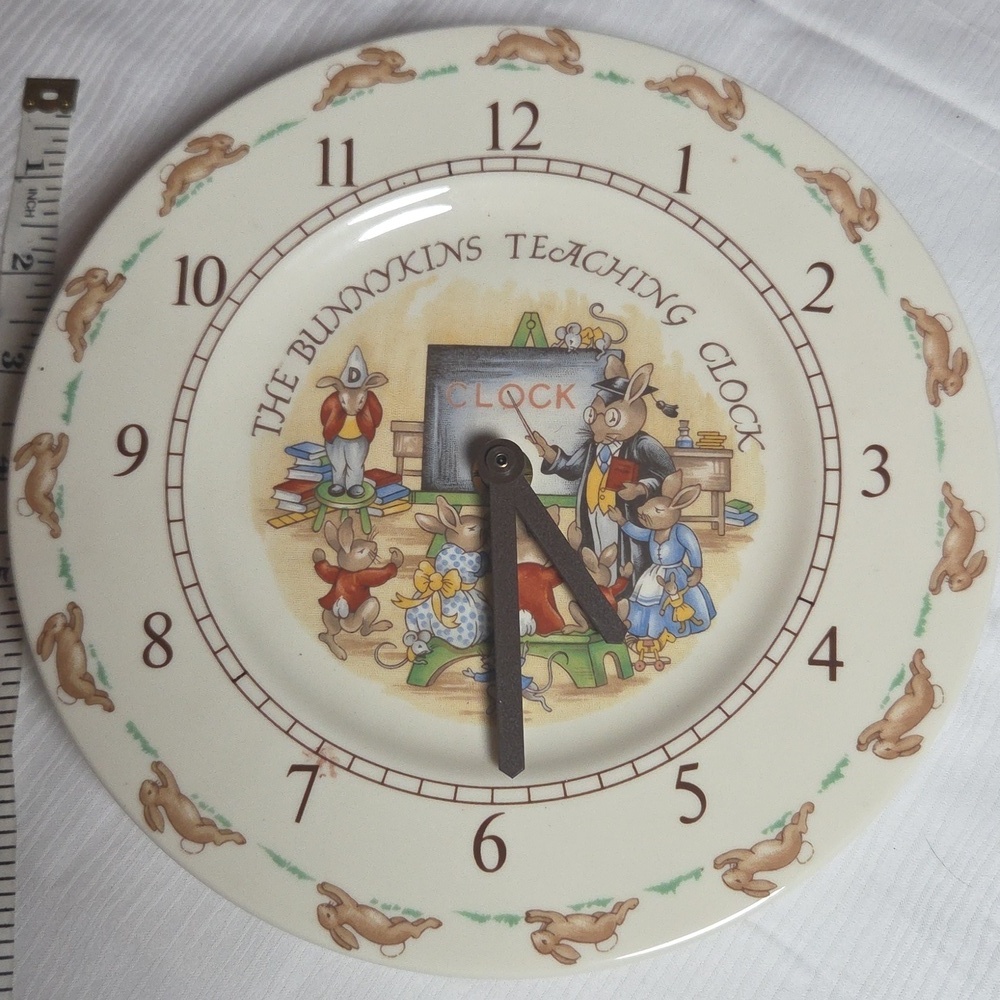 BUNNYKINS Teaching Clock - Cream and Brown